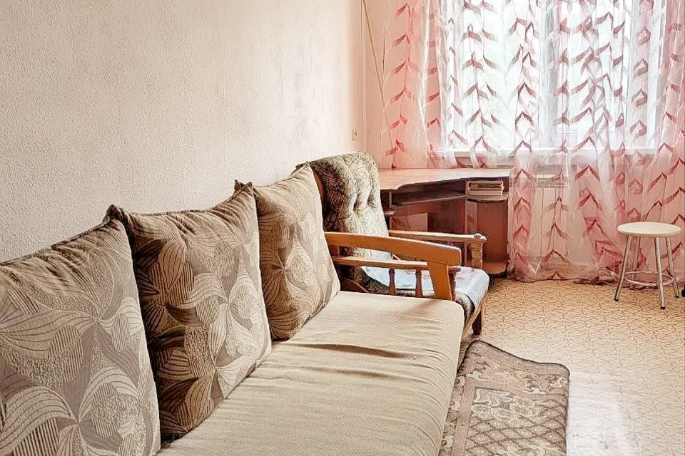 Продаётся 3-комнатная квартира, 56 м²