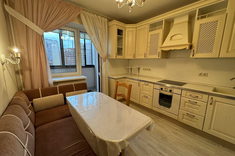 Продаётся 1-комнатная квартира, 44.7 м²