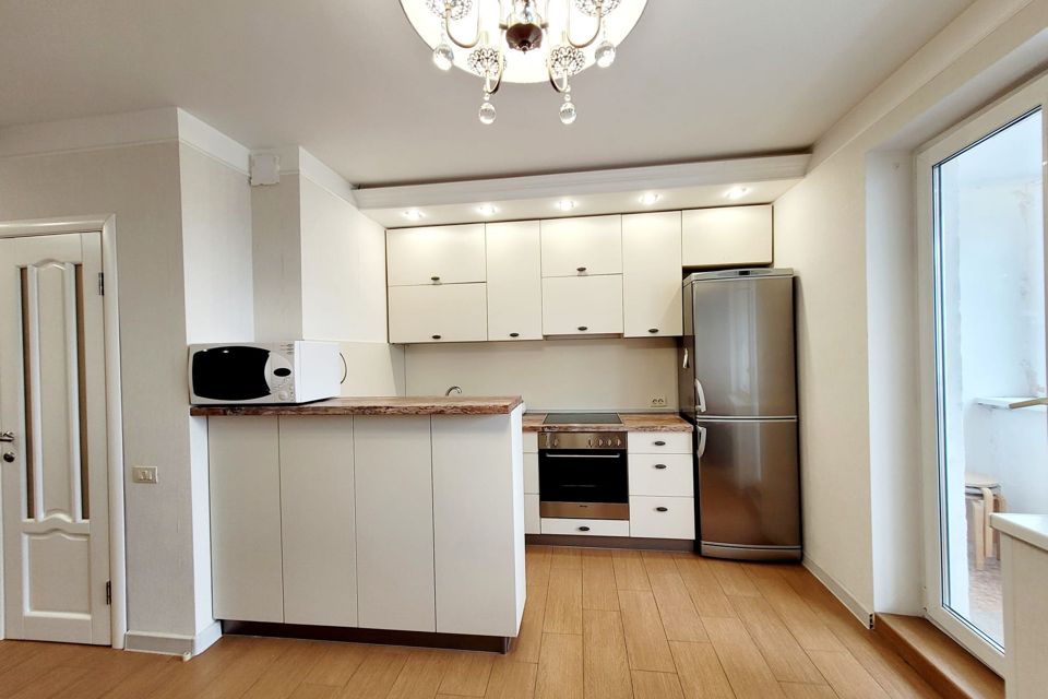 Продаётся 1-комнатная квартира, 53 м²