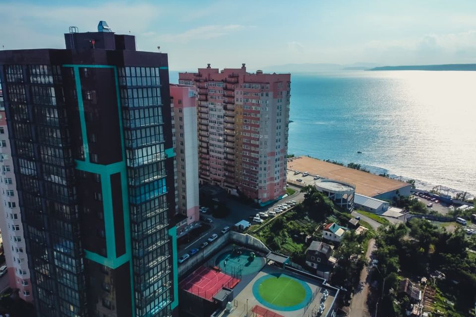 Продаётся 1-комнатная квартира, 58.3 м²