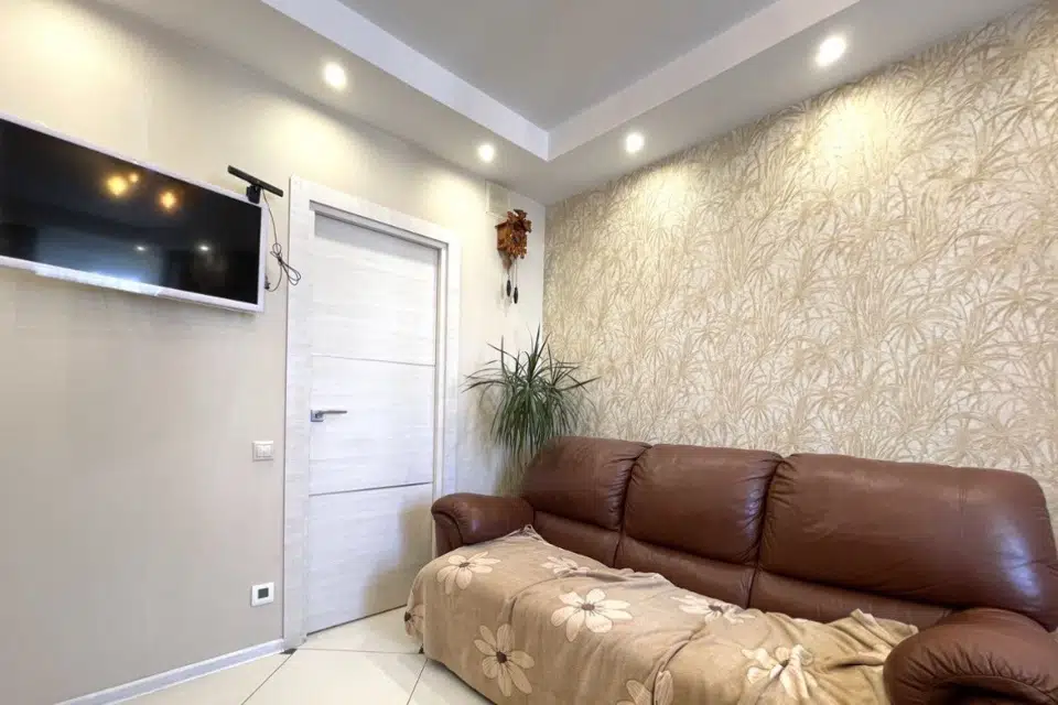 Продаётся 3-комнатная квартира, 58.2 м²