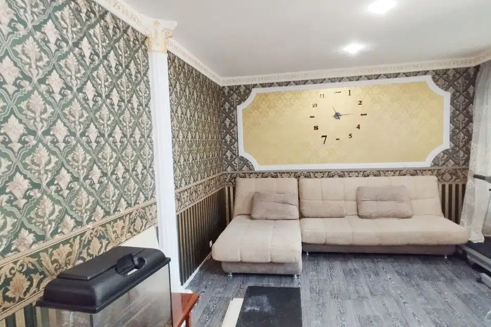 Продаётся 3-этажный дом, 140 м²