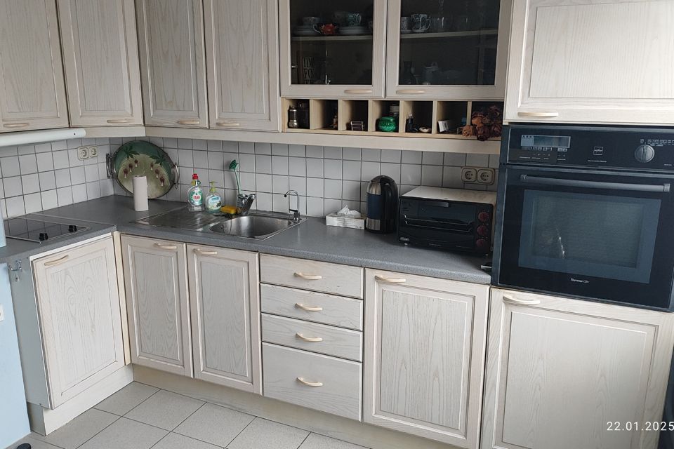 Продаётся 3-комнатная квартира, 73 м²
