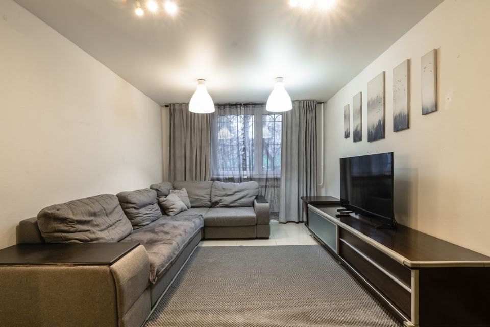 Продаётся 3-комнатная квартира, 74.7 м²