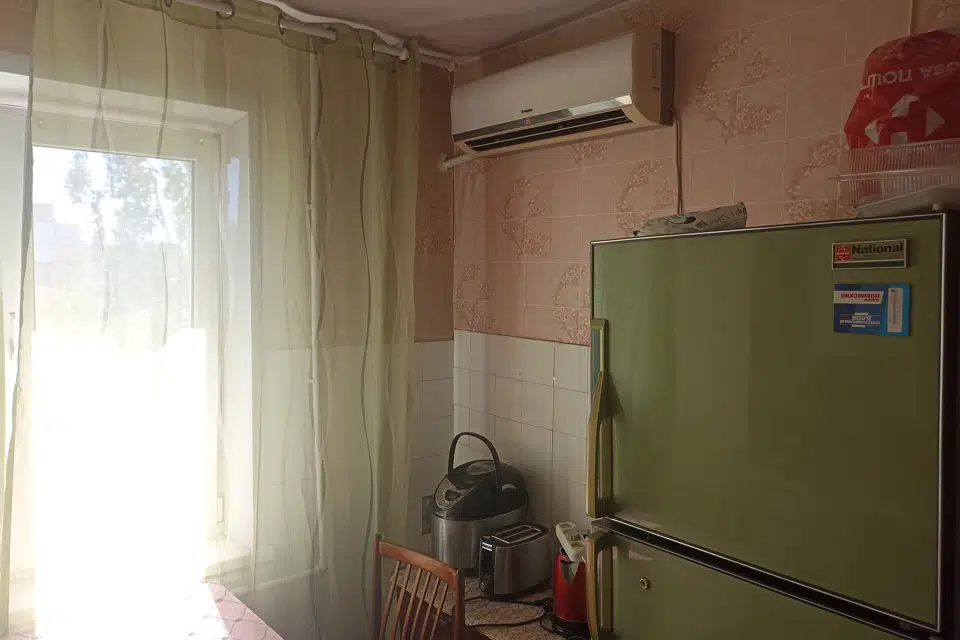 Продаётся 3-комнатная квартира, 57.2 м²