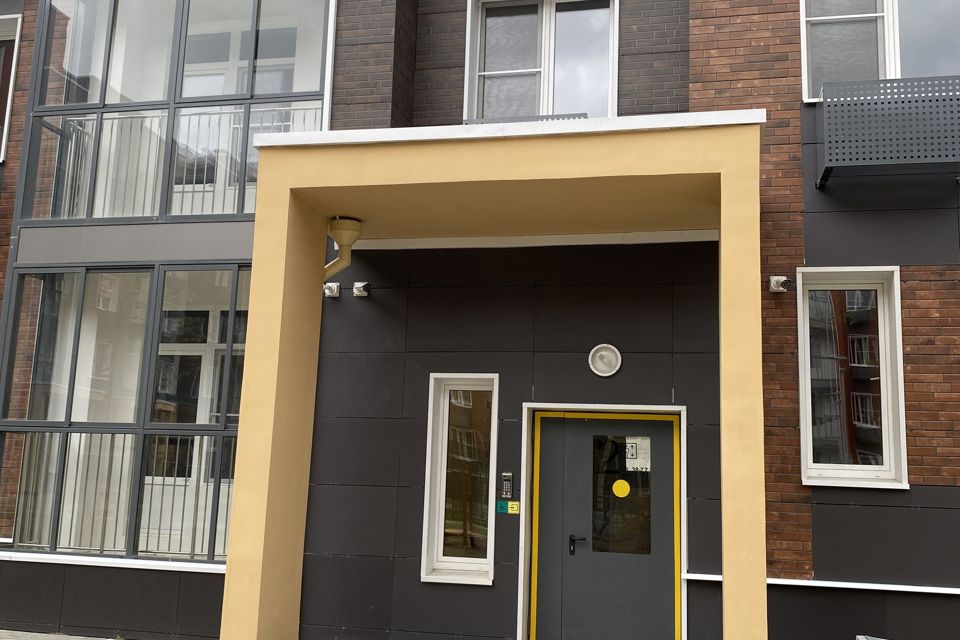 Продаётся 1-комнатная квартира, 37.3 м²