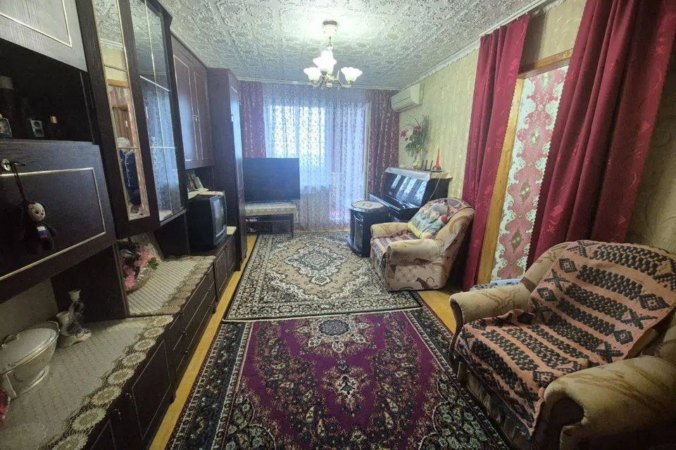 Продаётся 3-комнатная квартира, 53.2 м²