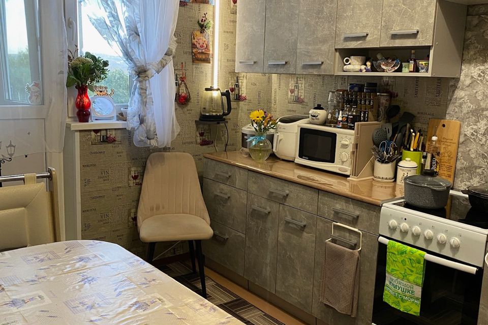Продаётся 1-комнатная квартира, 41.3 м²