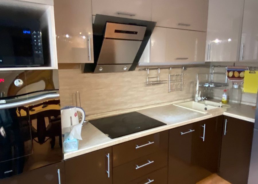 Сдаётся 2-комнатная квартира, 70 м²