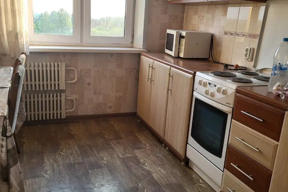 Продаётся 4-комнатная квартира, 85 м²