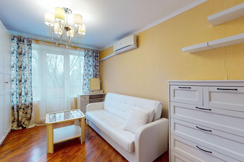 Продаётся 1-комнатная квартира, 30.7 м²