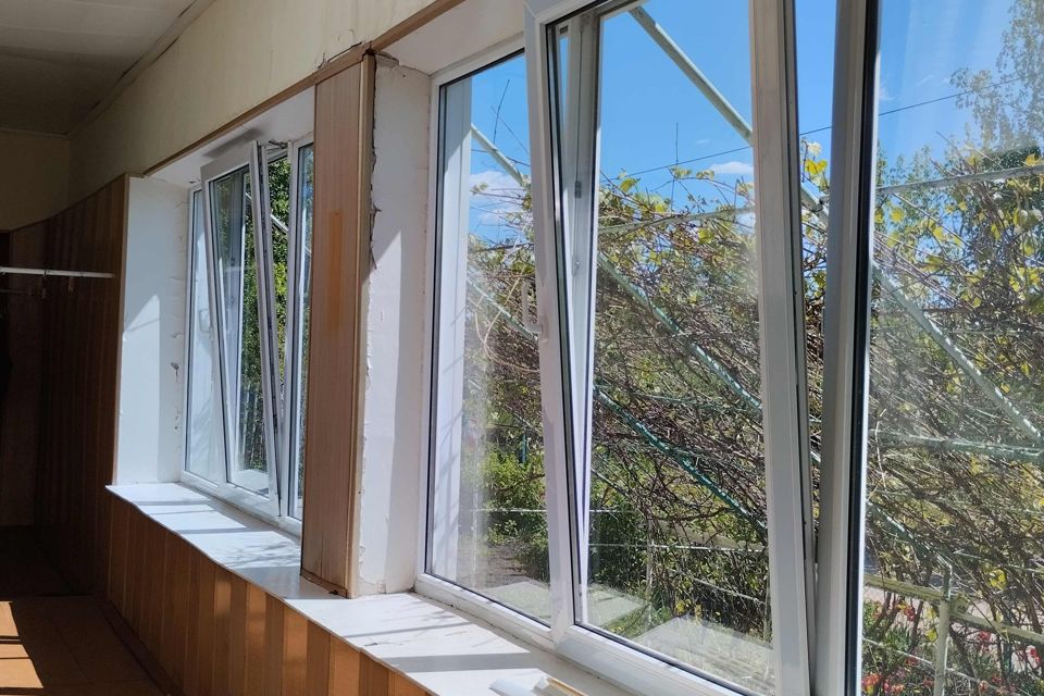 Продаётся 4-комнатная квартира, 156 м²