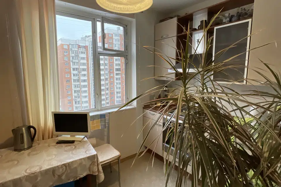 Продаётся 1-комнатная квартира, 38 м²
