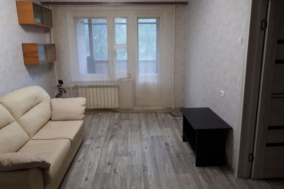 Сдаётся 2-комнатная квартира, 43 м²