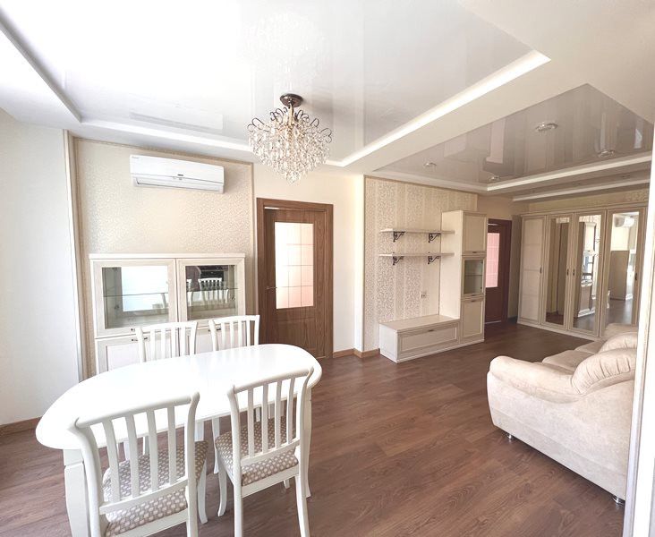 Продаётся 3-комнатная квартира, 71 м²