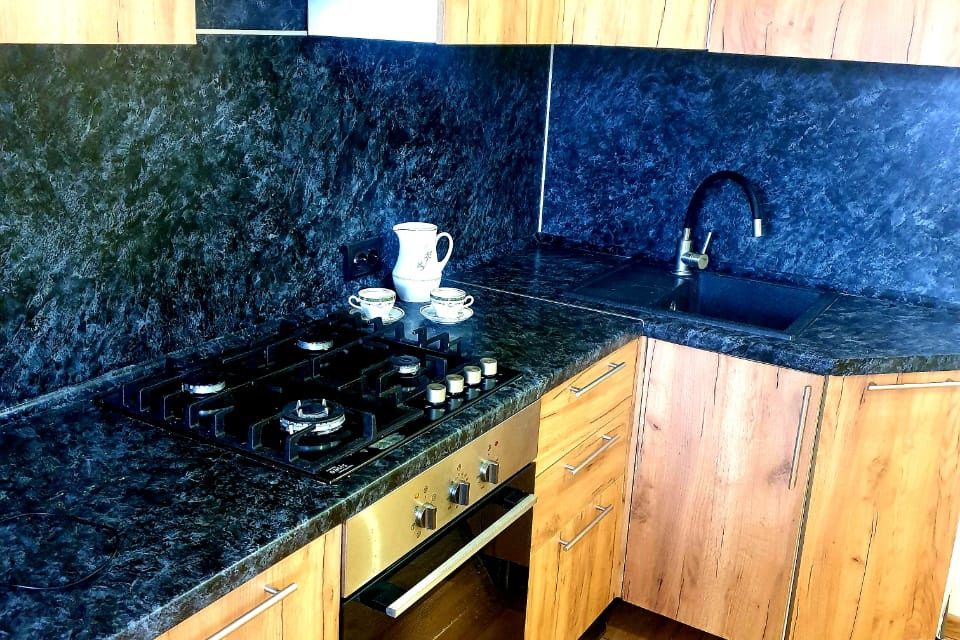Продаётся 2-комнатная квартира, 53 м²