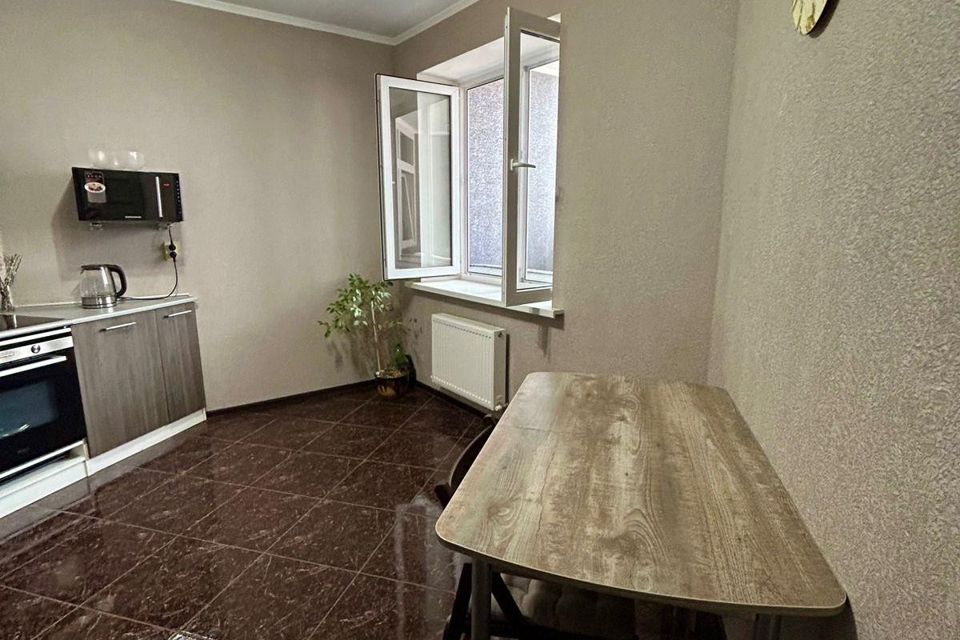 Продаётся 1-комнатная квартира, 37.5 м²