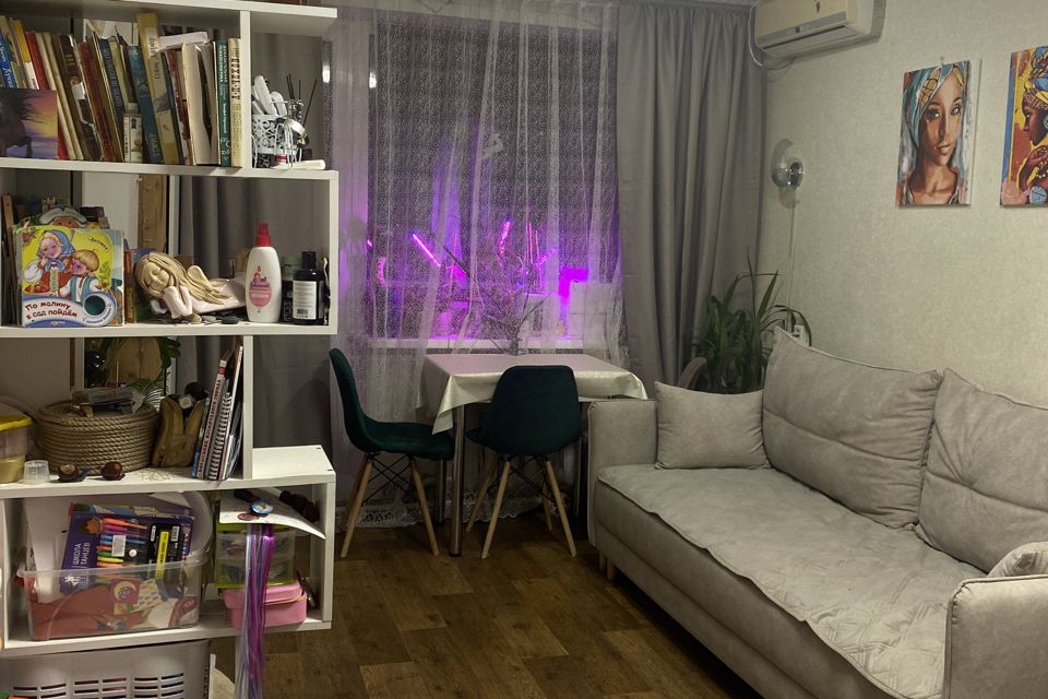 Продаётся 1-комнатная квартира, 32 м²