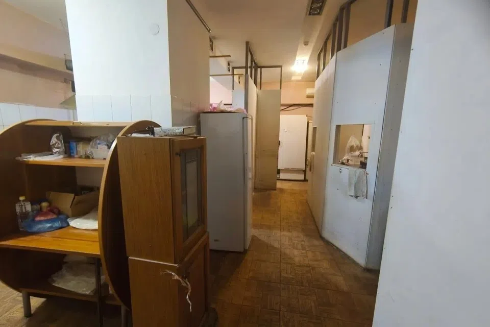 Продаётся торговое помещение, 165 м²