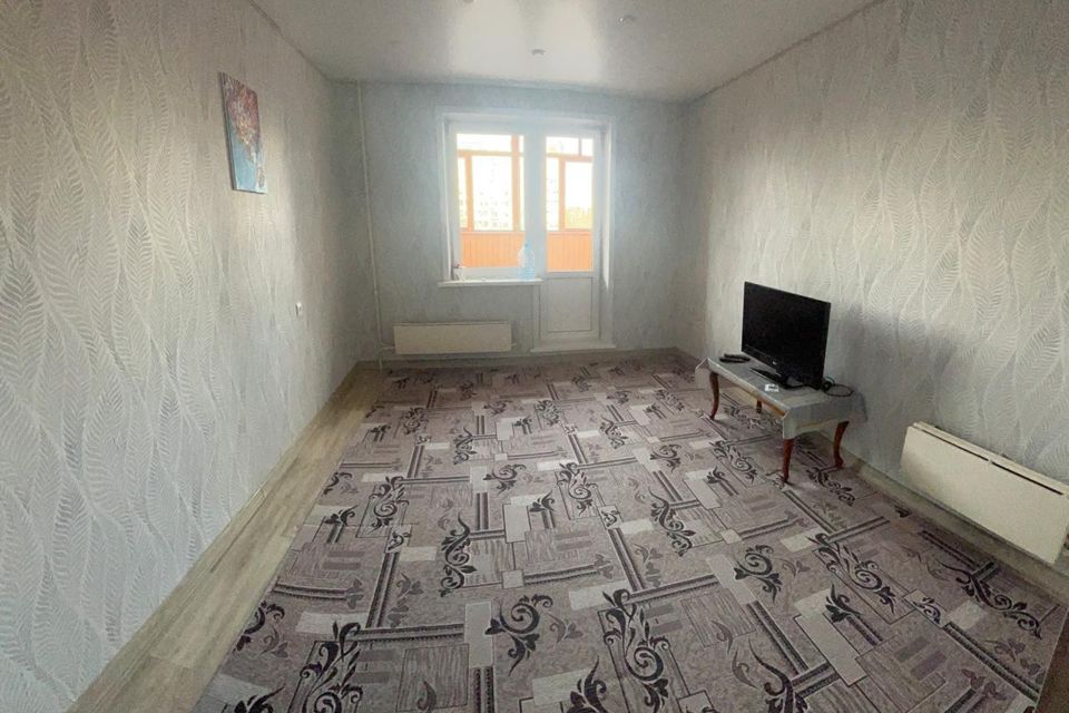 Продаётся 1-комнатная квартира, 42 м²