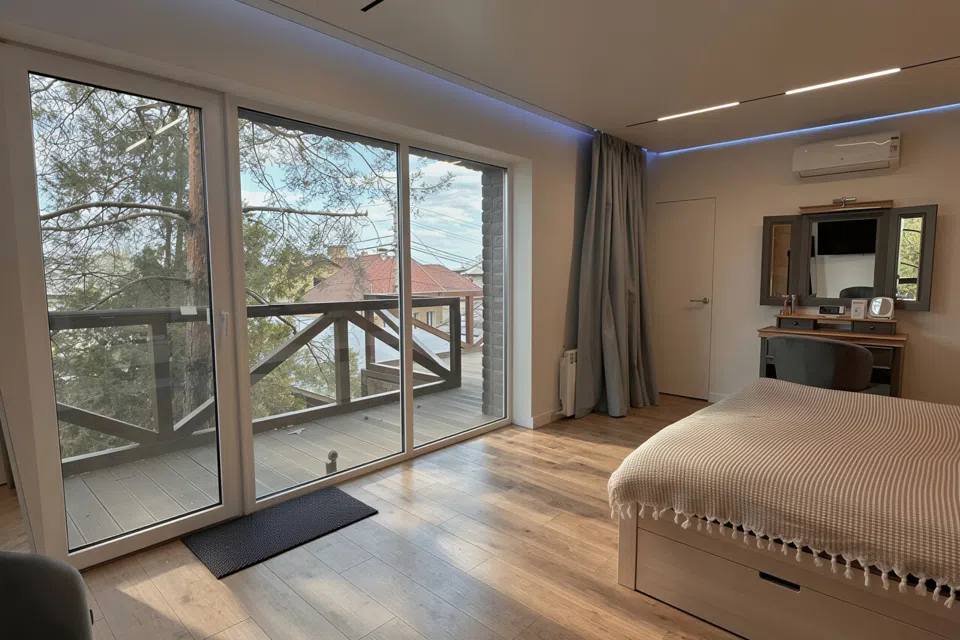 Продаётся 2-этажный дом, 210 м²