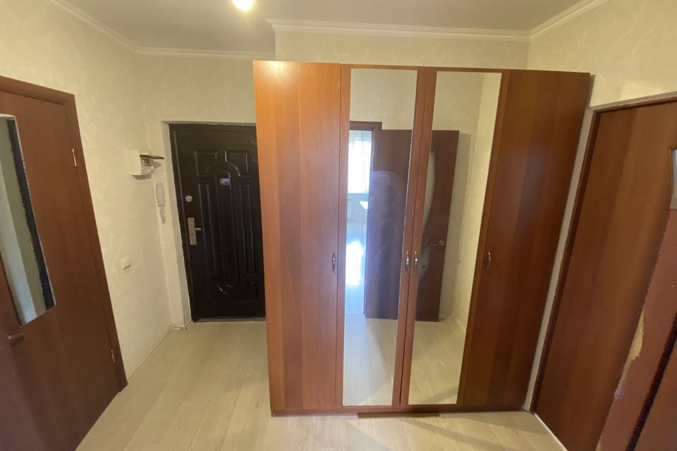 Продаётся 1-комнатная квартира, 42.5 м²