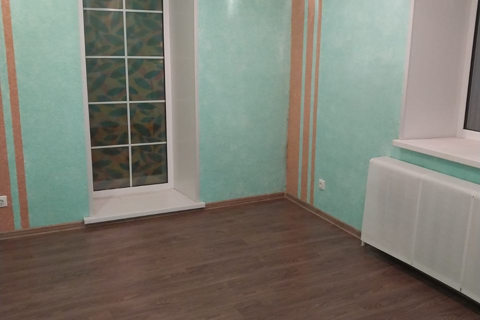 Продаётся 3-комнатная квартира, 61.5 м²