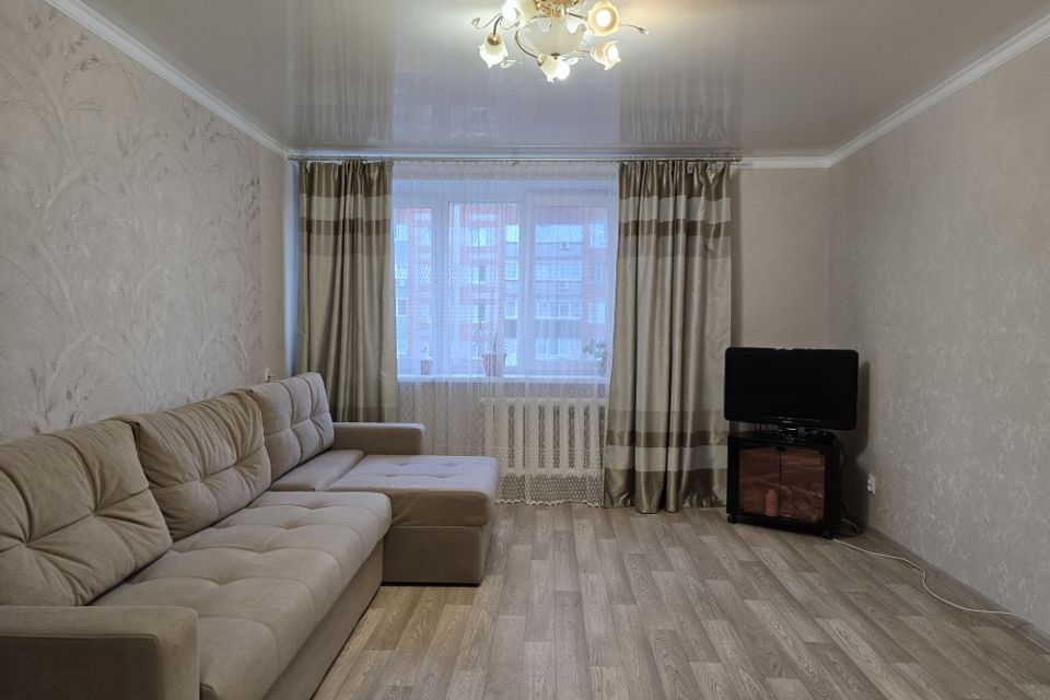 Продаётся 4-комнатная квартира, 74.1 м²