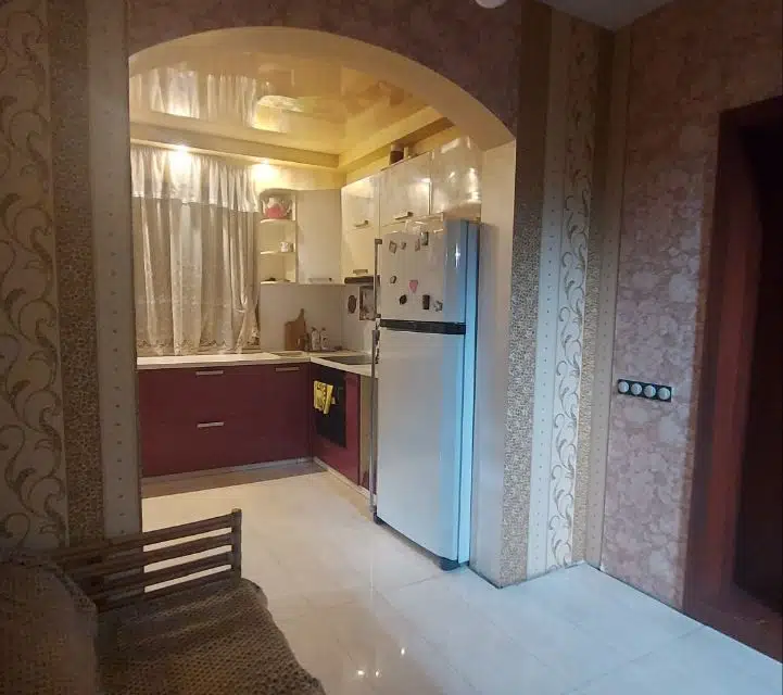 Продаётся 2-этажный дом, 208 м²