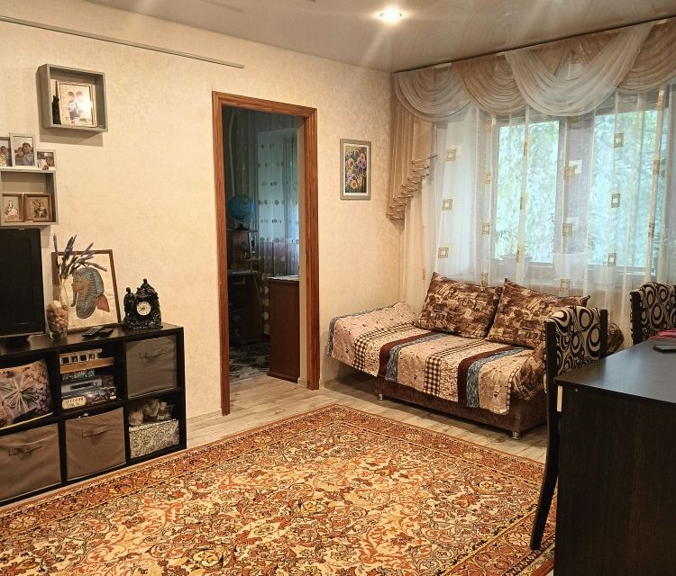 Продаётся 2-комнатная квартира, 41.2 м²