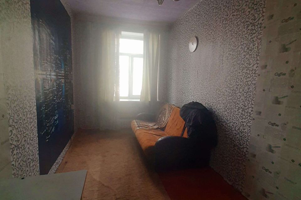 Сдаётся комната в 4-комн. квартире, 14 м²