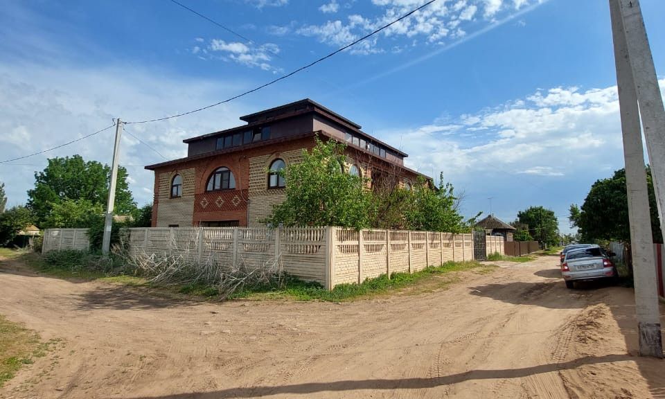 Продажа домов в Николаевске Волгоградской обл. Дом в николаевском районе