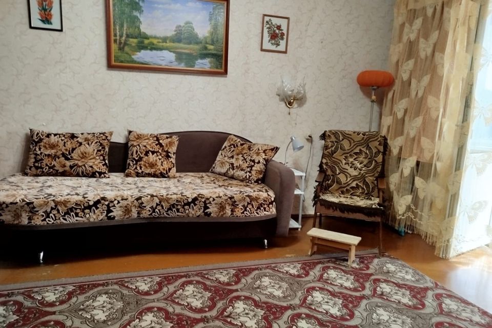 Продаётся 1-комнатная квартира, 37.8 м²
