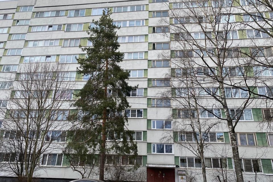 Продаётся комната в 2-комн. квартире, 12 м²
