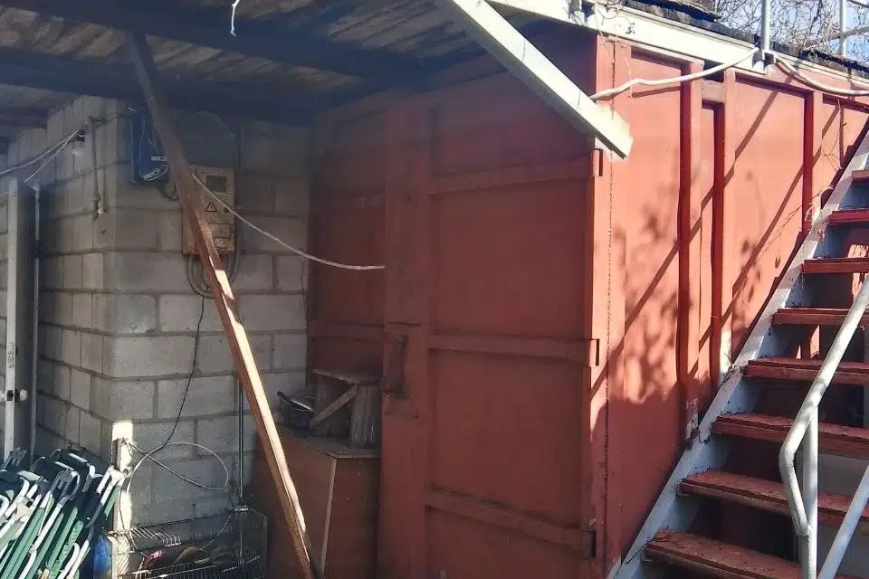 Продаётся 2-этажный дом, 750 м²