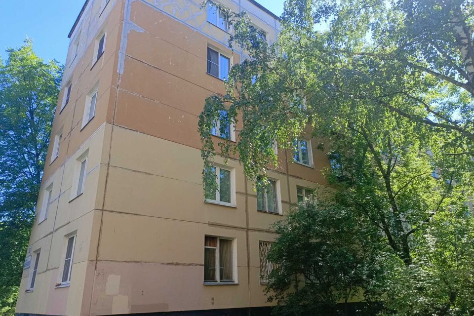 Продаётся 3-комнатная квартира, 41.2 м²