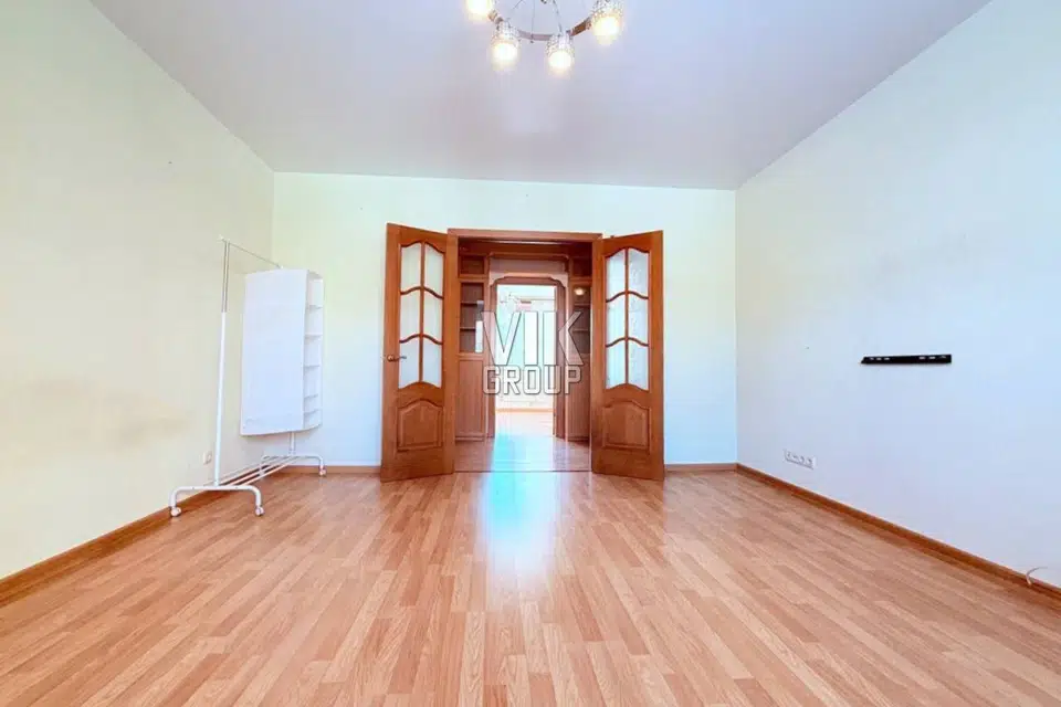 Продаётся 3-комнатная квартира, 82 м²