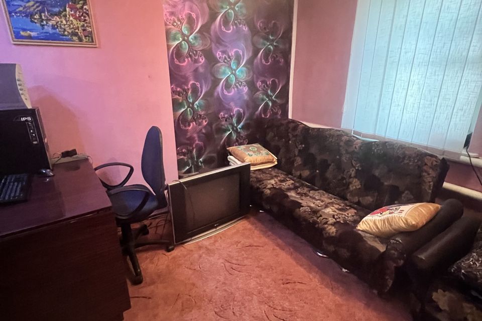 Продаётся 2-этажный дом, 260 м²