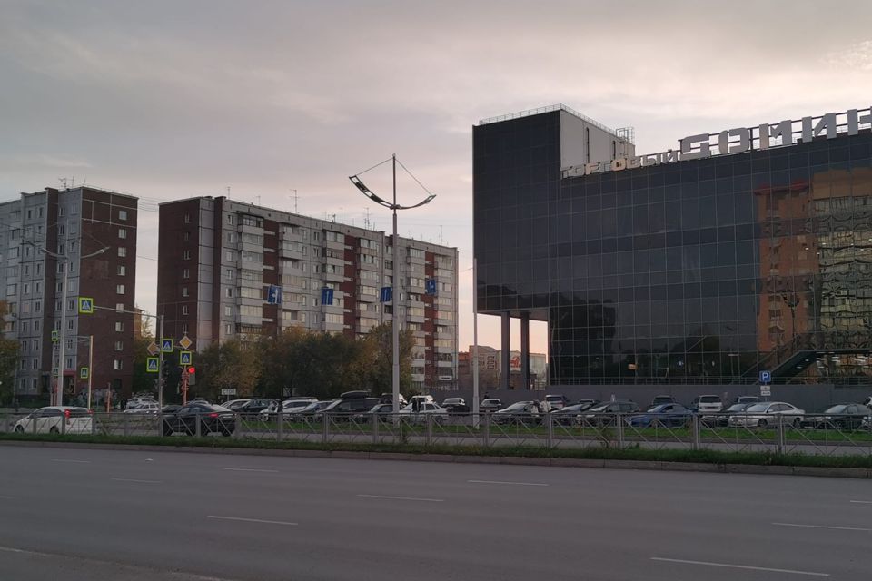 Продаётся 2-комнатная квартира, 51.5 м²