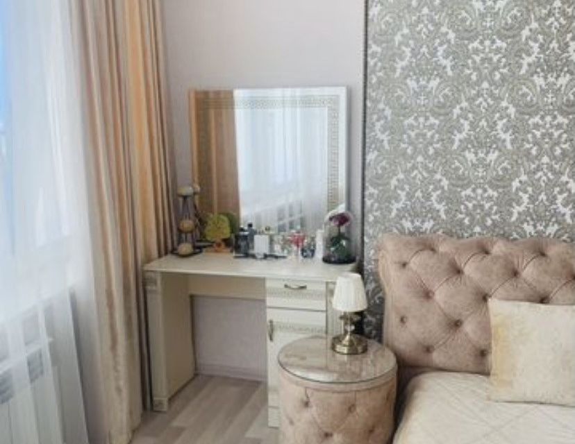 Продаётся 4-комнатная квартира, 100 м²