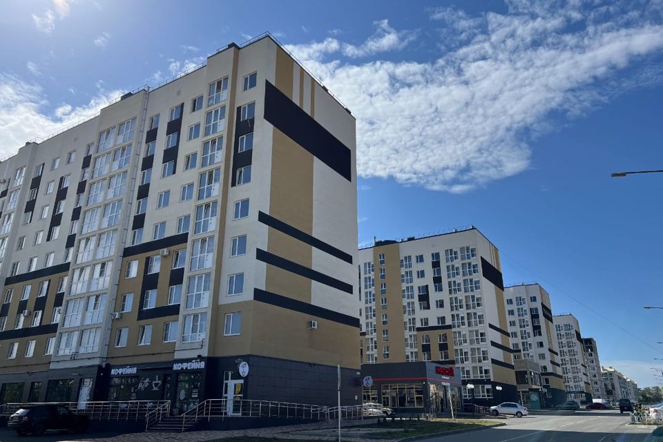 Продаётся 1-комнатная квартира, 43.8 м²