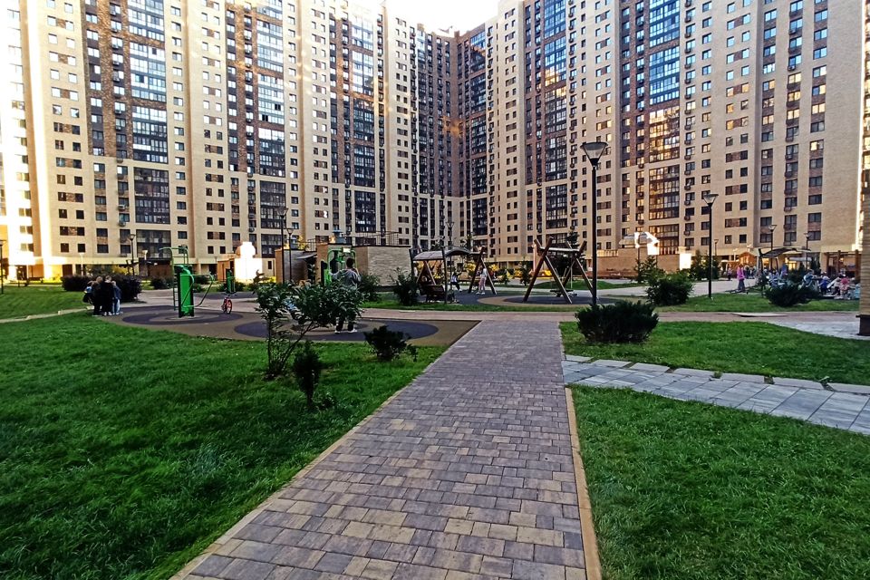 Продаётся 1-комнатная квартира, 36.5 м²