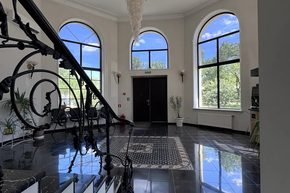 Сдаётся помещение своб. назначения, 1200 м²