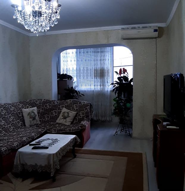 Продаётся 4-комнатная квартира, 87.4 м²