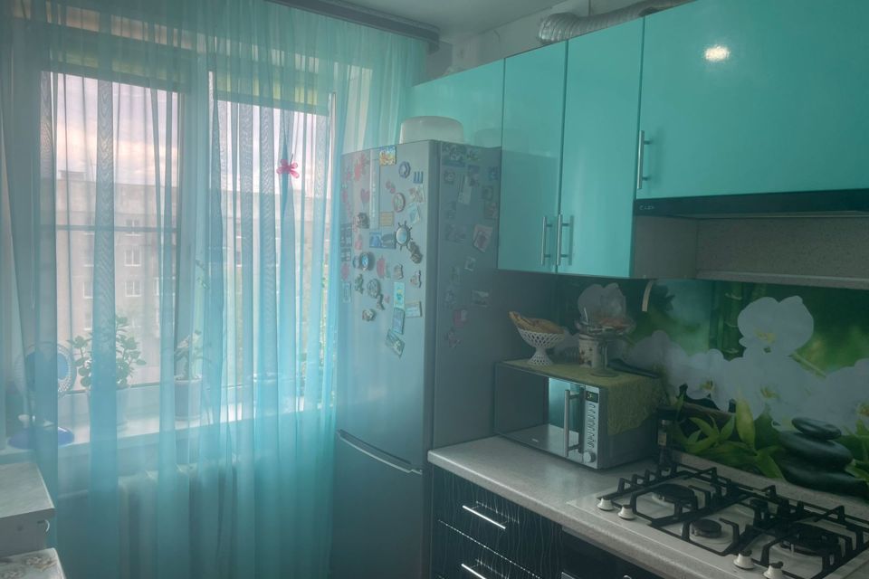 Продаётся 3-комнатная квартира, 63.2 м²