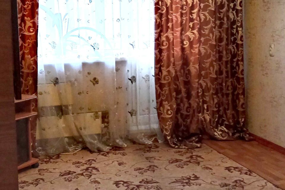 Продаётся 3-комнатная квартира, 49 м²