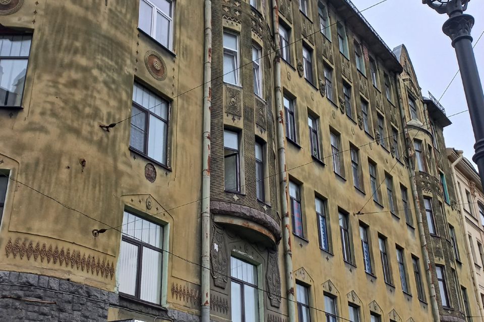Продаётся комната в 5-комн. квартире, 12 м²