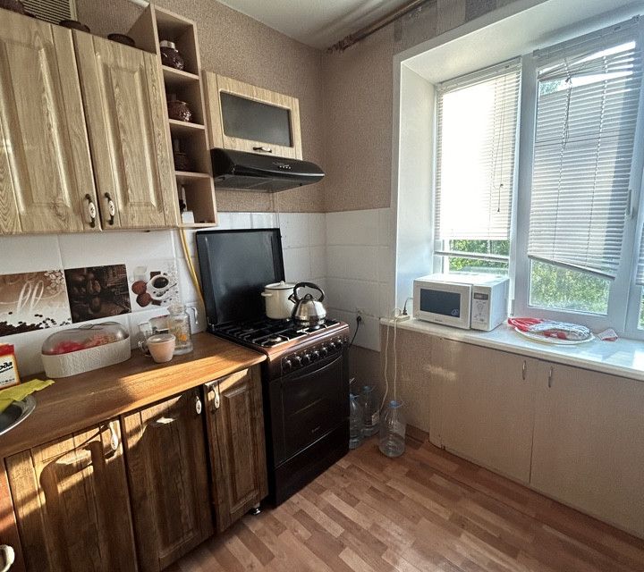 Продаётся 2-комнатная квартира, 55.6 м²
