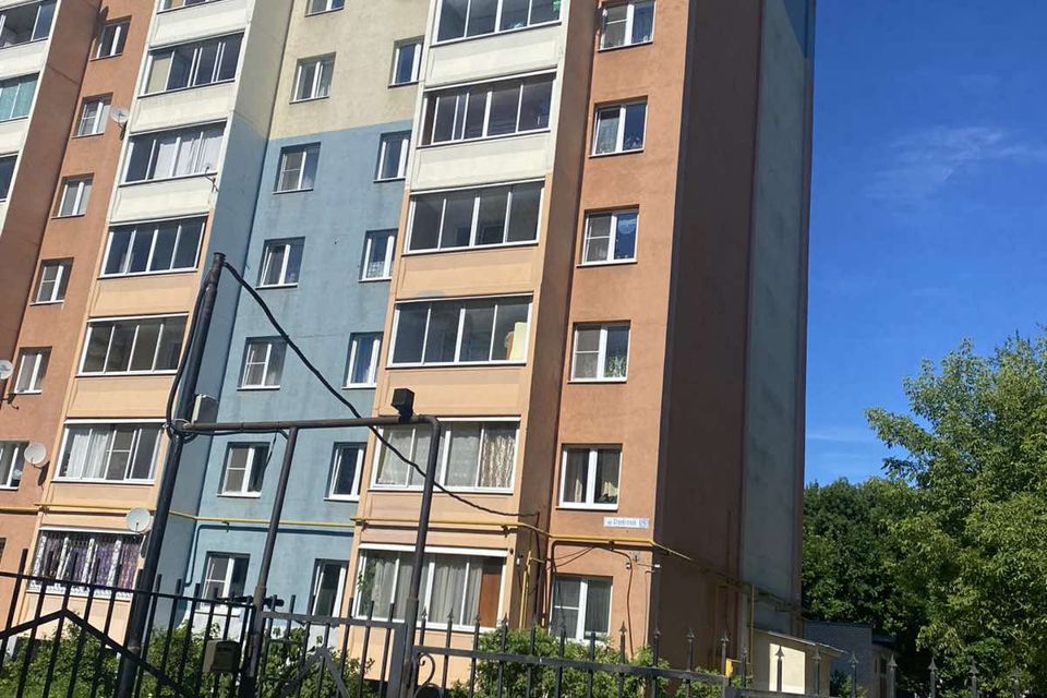 Продаётся 1-комнатная квартира, 37.8 м²