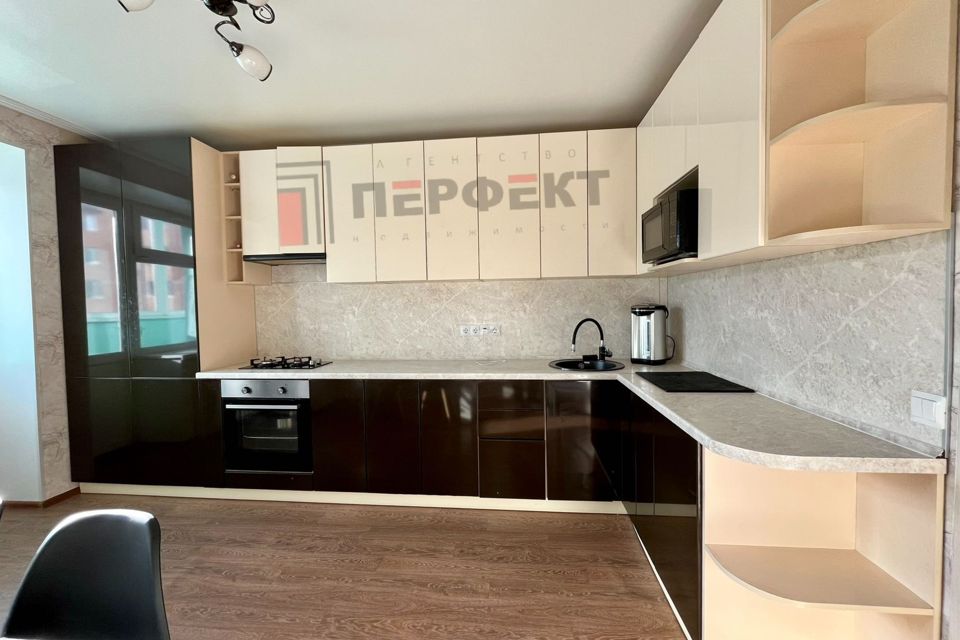 Продаётся 3-комнатная квартира, 72.8 м²